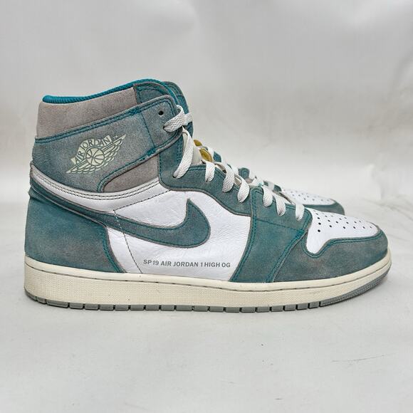 Nike Air Jordan 1 Retro OG High “Turbo Green” 2019 - Picture 4 of 9